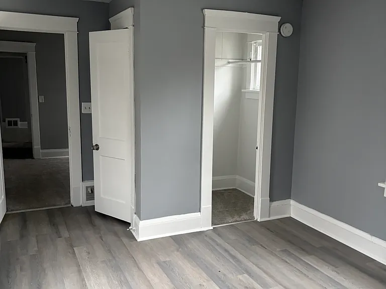 12717 Parkhill Ave — Photo 1