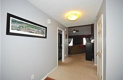 3rd image of 10744 Cobblestone Dr