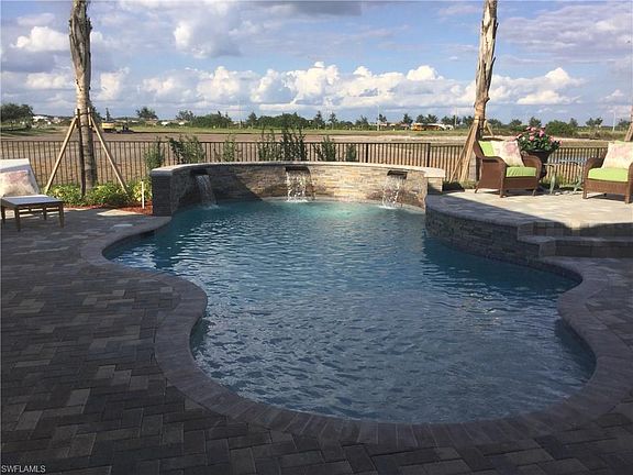 3rd image of 4955 Iron Horse Way