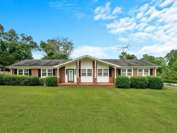 200 Camille St, Easley, SC 29642