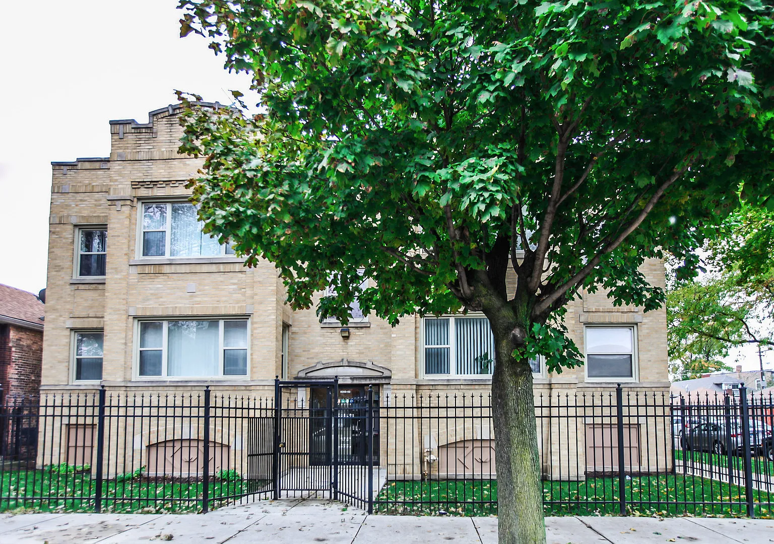 60th/Troy — Photo 1