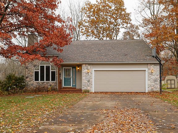 136 Rosewood Trl-102