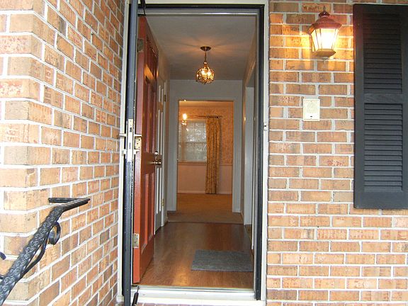 Front porch, enterence