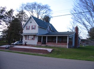 1533 1st Ave, Berwick, PA 18603