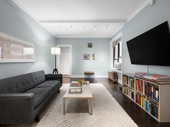 120 West 58th Street 7B image 1 of 5