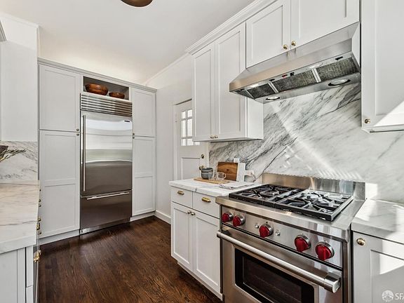 3rd image of 3065 Clay St #12