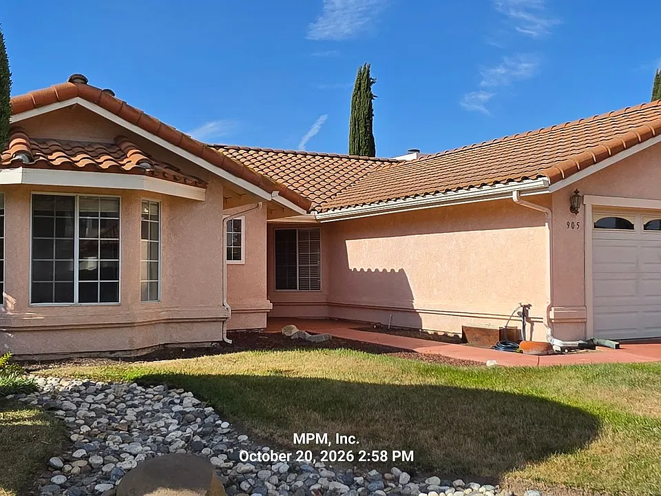 905 Inverness Dr