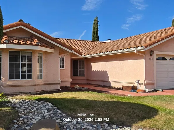 905 Inverness Dr, Paso Robles, CA 93446
