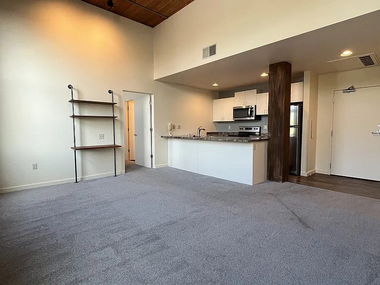 620 S 8th St #107 — Photo 3