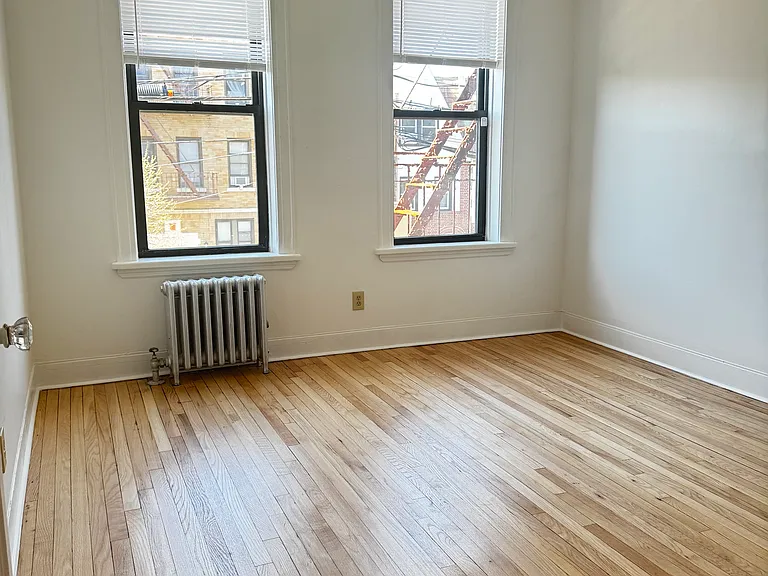 21-43 29th St #2D — Photo 11