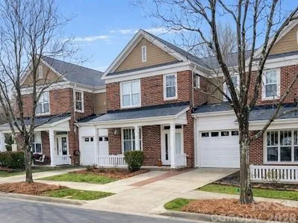 18714 Ramsey Cove Dr, Cornelius, NC 28031