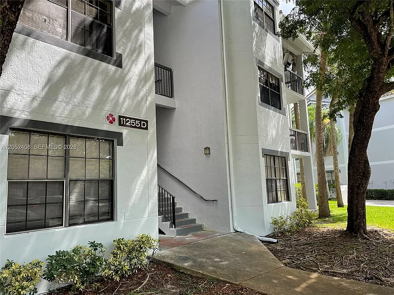 11255 W Atlantic Blvd #106 — Photo 39