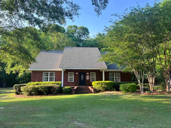 1113 Bellwood Dr, Andalusia, AL 36421