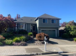 4812 Foxglove Ct, Santa Rosa, CA 95405