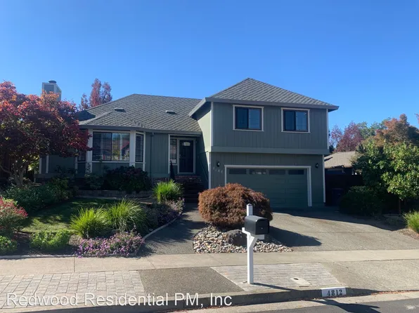 4812 Foxglove Ct, Santa Rosa, CA 95405