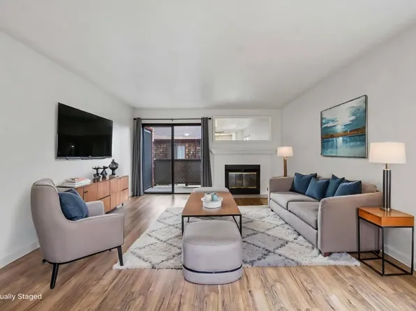 1555 Hecker Pass Rd APT E201, Gilroy, CA 95020