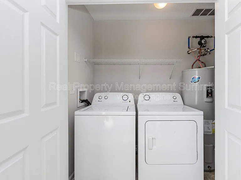 1009 Seth Drive — Photo 23