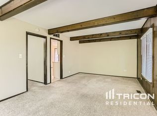 177 Circle Ave, Bloomingdale, IL 60108