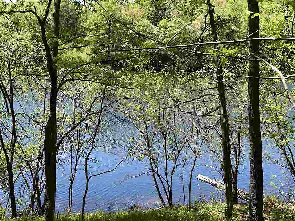 1st image of Lake Pleasant Dr