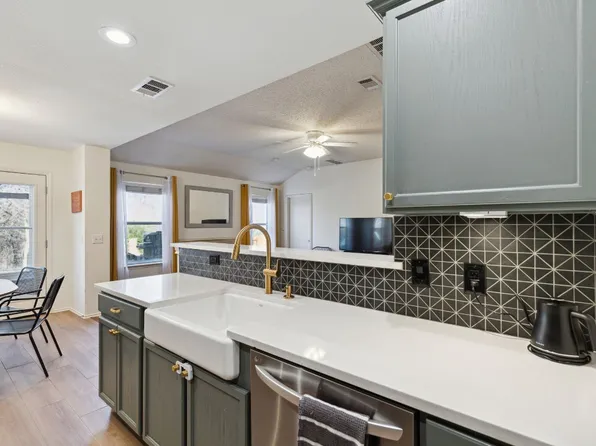 3908 Shiraz Dr, Argyle, TX 76226