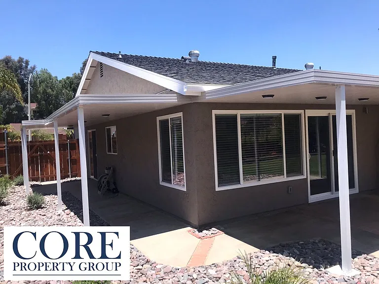 1739 Jasmine St — Photo 19