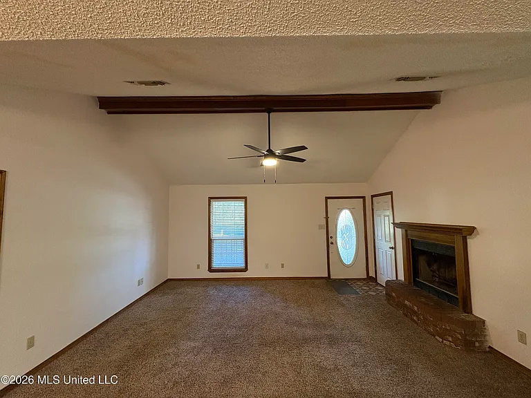 1508 Beachview Dr — Photo 6