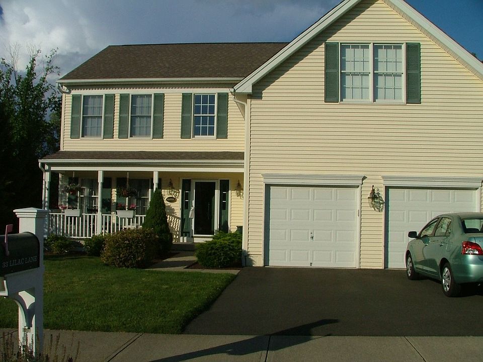 Ridgebury Hills-Toll Brothers Community