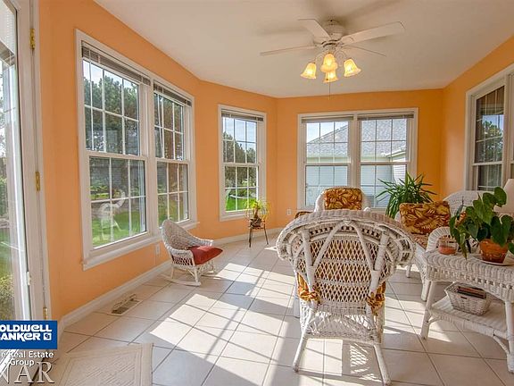 3rd image of 2719 Kolby Ct