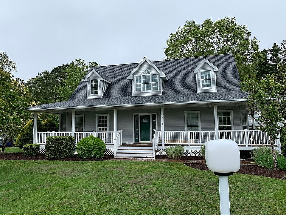 1st image of 448 Canal Way W