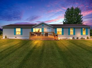 7390 Todd Rd, Croswell, MI 48422