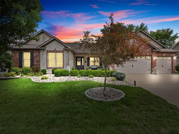 1239 Peaceful Valley Dr, Dardenne Prairie, MO 63368