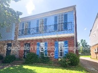1317 Royal Oaks Cv, Memphis, TN 38116