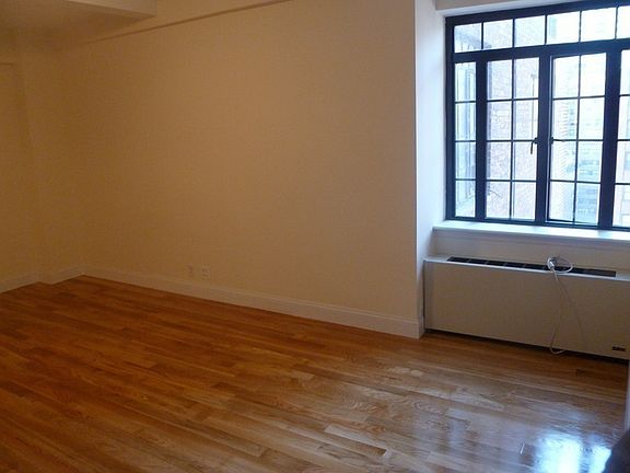 2nd image of 5 Tudor City Pl APT 1503