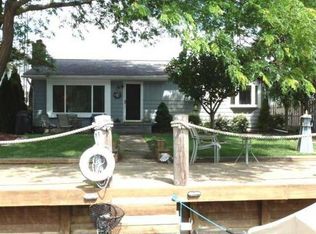 11012 Colony Rd, Pinckney, MI 48169