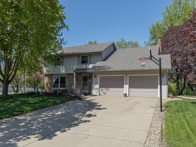 5999 139th St W, Apple Valley, MN, 55124