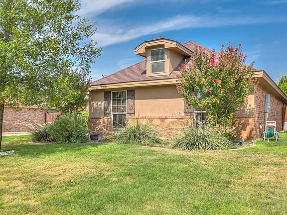 3rd image of 6113 Katie Ln