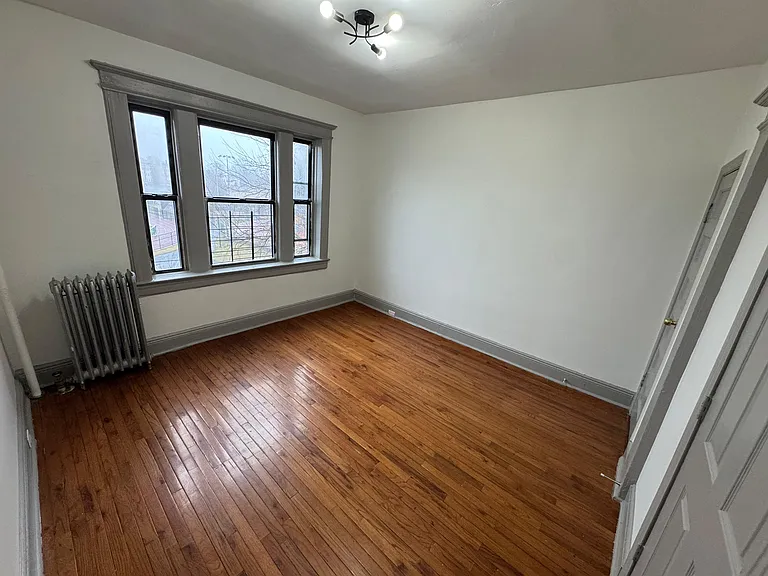 66 N Grove St #6A — Photo 5
