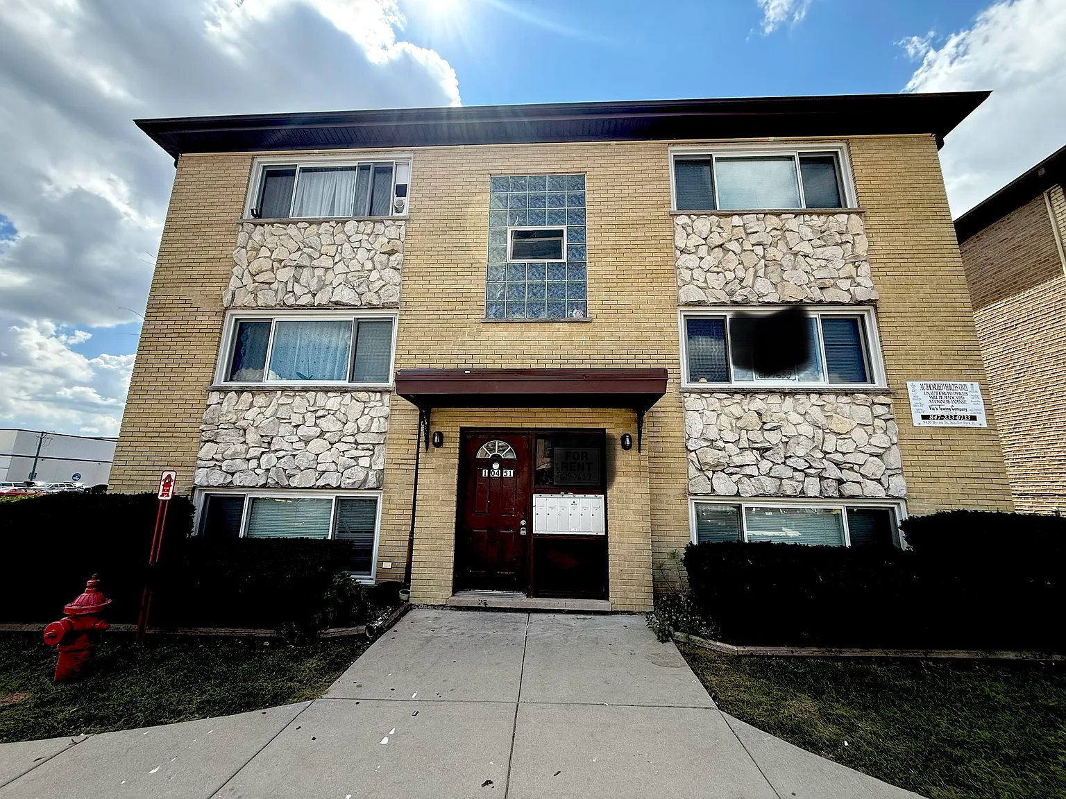 1 bed, 800 sqft, $1,295 — Photo 1