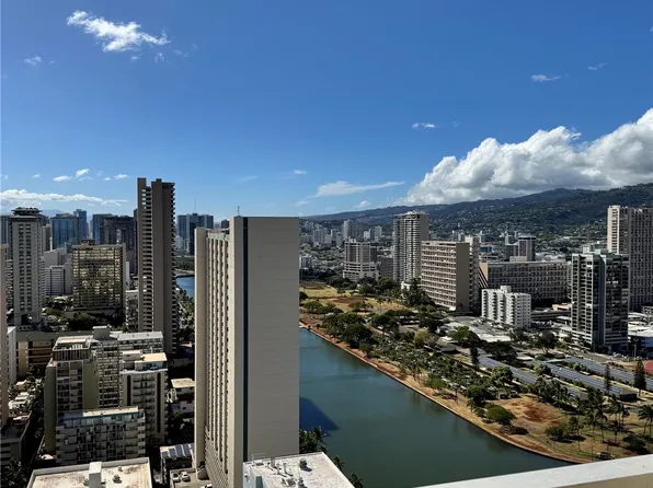 445 Seaside Ave APT 3516, Honolulu, HI 96815