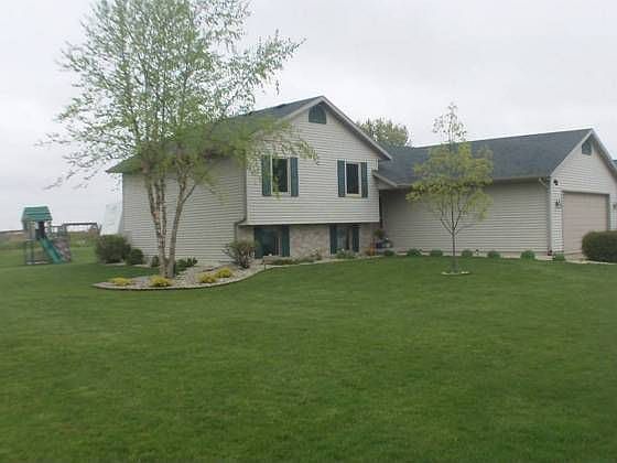 1st image of 310 Lakewood Ter