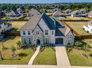 11251 Norcross Dr, Crossroads, TX 76227