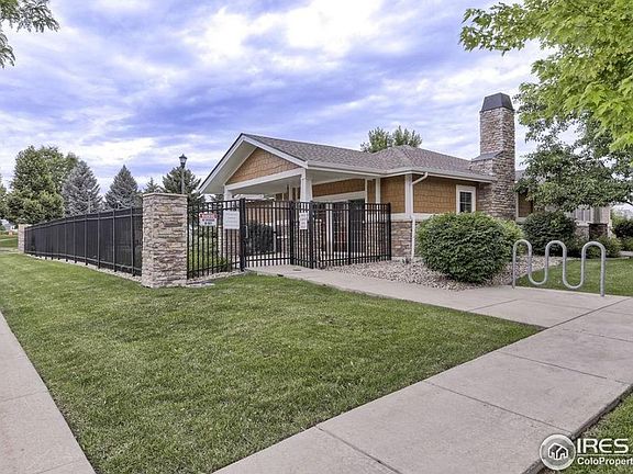 Clubhouse, Pool, Fitness C
enter