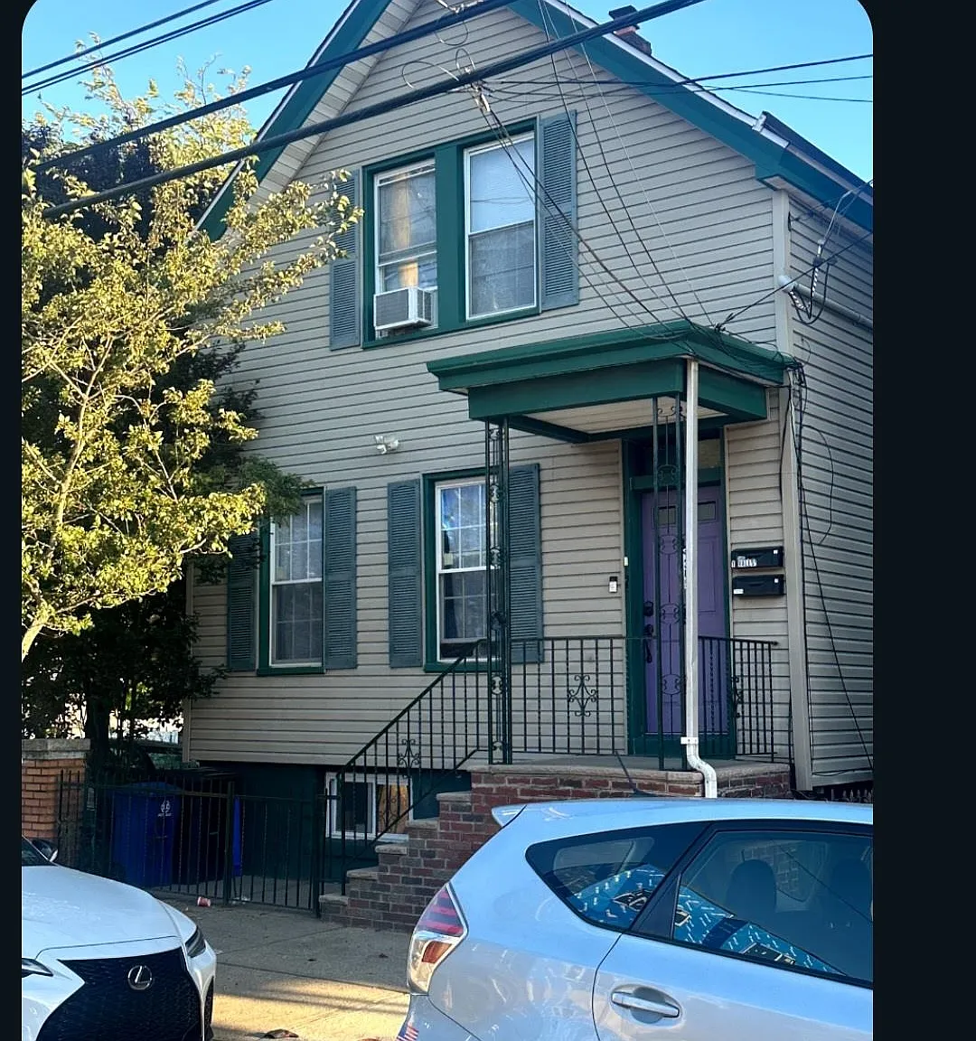 1 bed, 1.0 bath, $1,250 — Photo 1