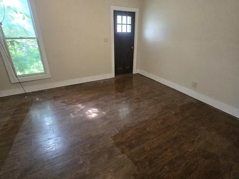 36 N Market St #4 — Photo 5