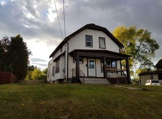 1710 S 14th St, Manitowoc, WI 54220