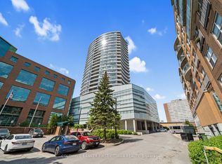 485 Richmond Rd #1905, Ottawa, ON K2A 3W9