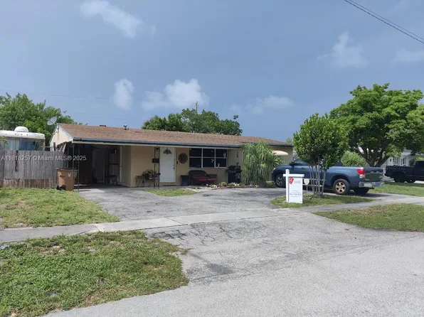 401 SE 4th St, Deerfield Beach, FL 33441