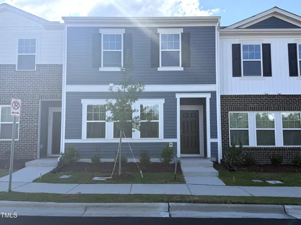 2062 Glen Crossing Dr, Durham, NC 27704