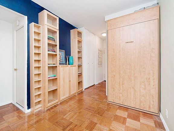 3rd image of 370 E 76th St APT C1006