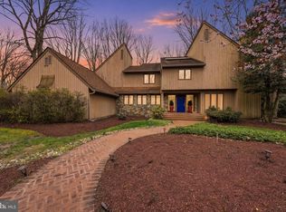 1 Windsor Dr, Voorhees, NJ